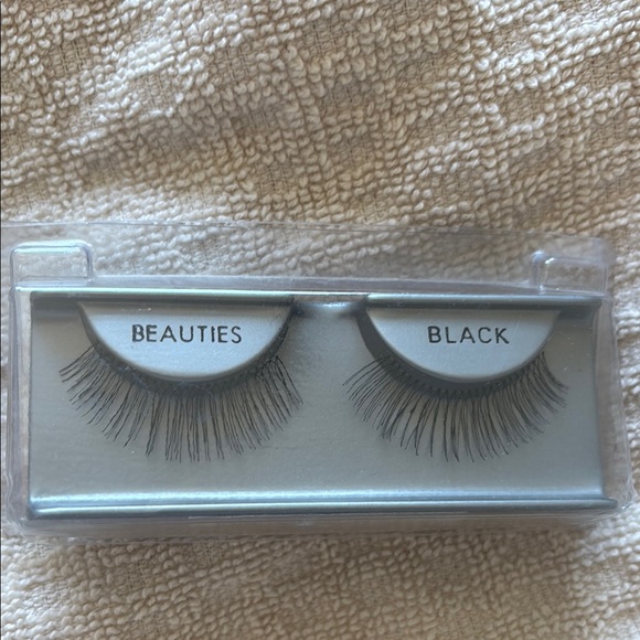 Bundle of 3 Sets Lashes Black Voluminous False Lashes - Picture 4 of 4